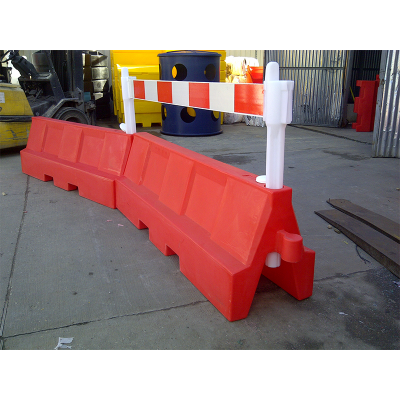 2M Euro Watergevulde Barrière